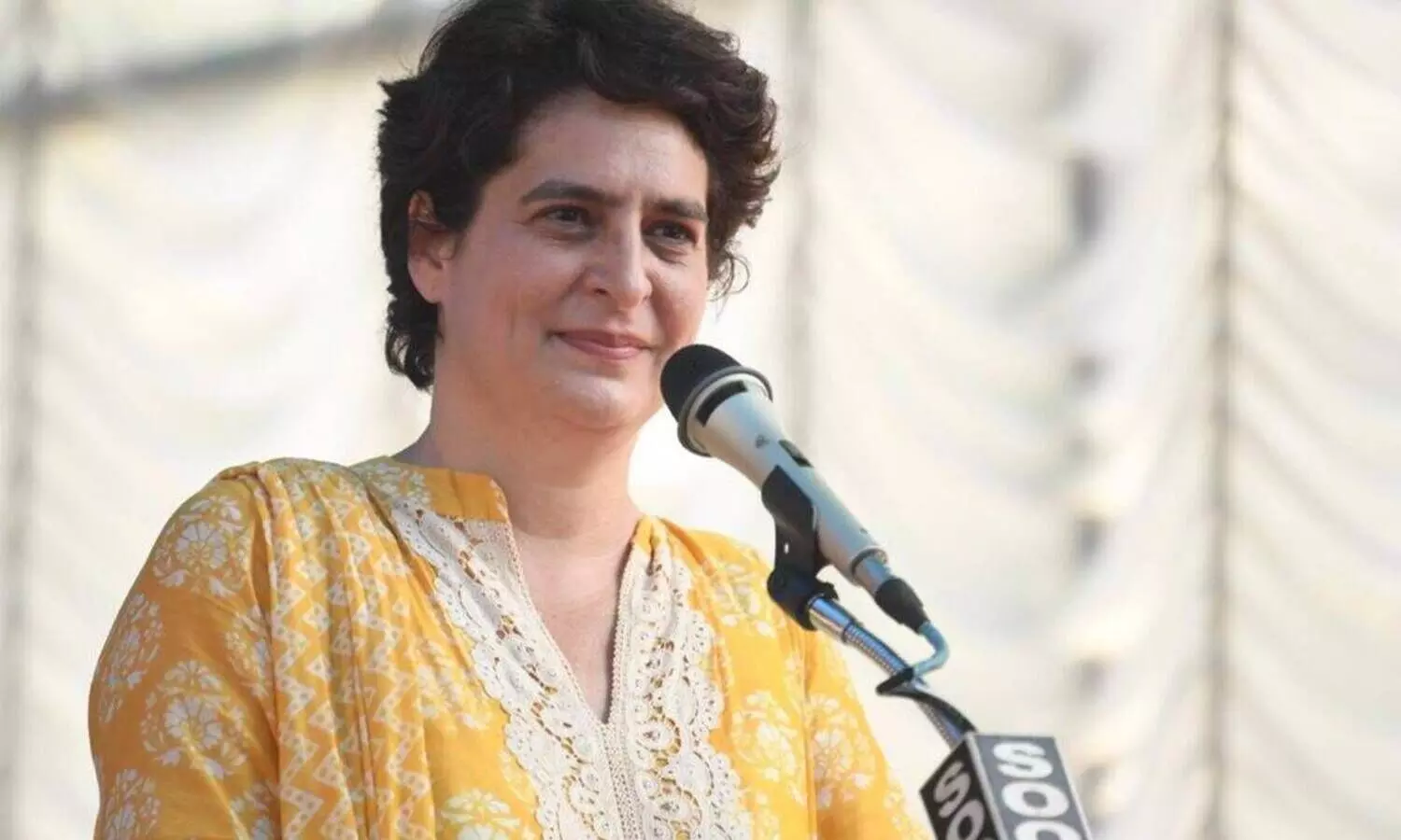 ​ദ കിങ്ങിലെ മമ്മൂട്ടിയുടെ ഡയലോഗ് ഓർമിപ്പിച്ച്​ പ്രിയങ്കയുടെ പ്രസംഗം;​ സമൂഹമാധ്യമങ്ങളിൽ വൈറൽ-VIDEO