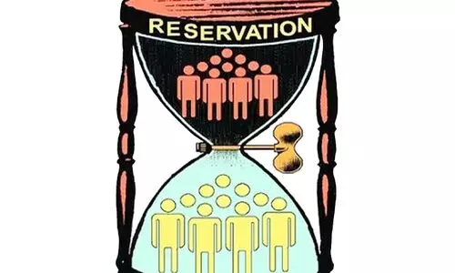 ഭ​ര​ണ​ഘ​ട​ന ബെ​ഞ്ചി​െ​ൻ​റ   സാ​മ്പ​ത്തി​ക ​സം​വ​ര​ണ മു​ന്‍വി​ധി​ക​ള്‍