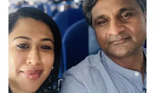 വിമാനത്തിൽ കൂടെയിരുന്ന​​ മാസ്​ക്​ ധരിച്ചിരുന്നയാളെ അറിഞ്ഞപ്പോൾ ഞെട്ടി; വൈറലായി ഷമ മുഹമ്മദിന്‍റെ അനുഭവം