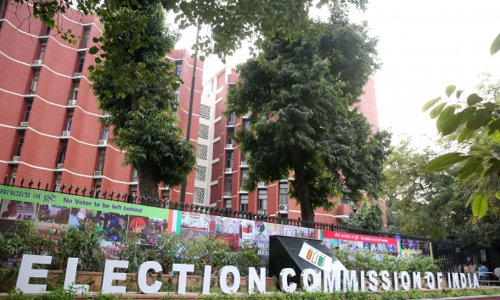 ഇ​ര​ട്ട വോ​ട്ട് 38,586 എണ്ണം മാ​ത്രമെന്ന്​ തെ​രഞ്ഞെടുപ്പ്​ ക​മീ​ഷ​ൻ