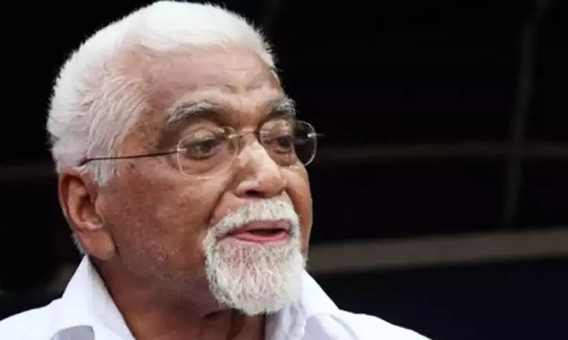 Berlin kunjananthan nair Berlin kunjananthan nair