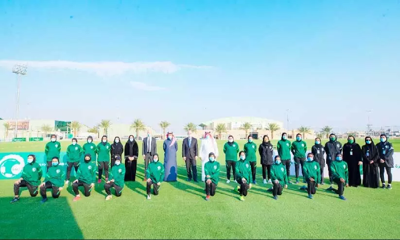 വ​നി​ത ഫു​ട്ബാ​ളി​ൽ മി​ക​വി​ന്​ സ​മ​ഗ്ര പ​ദ്ധ​തി​യു​മാ​യി സൗ​ദി ഫു​ട്ബാ​ള്‍ ഫെ​ഡ​റേ​ഷ​ന്‍