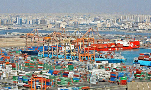 തു​റ​മു​ഖ​ങ്ങ​ളി​ലെ ക​മ്പ​നി ജോ​ലി​ക​ൾ :  സ്വ​ദേ​ശി​വ​ത്​​ക​രി​ക്കാ​ൻ ന​ട​പ​ടി ഉൗ​ർ​ജി​ത​ം