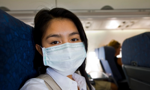 മാ​സ്​​കി​ല്ലേ​ൽ പി​ഴ വീ​ഴും​;വി​മാ​ന​യാ​​ത്ര​ക്കാ​ർ ജാ​ഗ്ര​തൈ