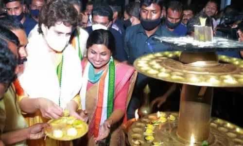 priyanka gandhi-veena s nair