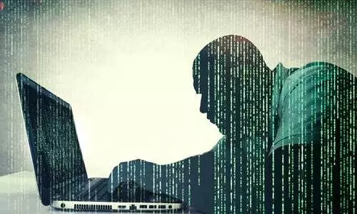 വേ​ഗ​ത്തി​ൽ​ പ​ണ​ക്കാ​രാ​കാം; ഒാ​ൺ​ലൈ​ൻ  വാ​ഗ്​​ദാ​ന​ങ്ങ​ളി​ൽ വ​ഞ്ചി​ത​രാ​ക​രു​തെ​ന്ന്​ മു​ന്ന​റി​യി​പ്പ്​