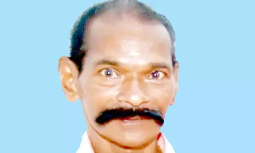 ഭാര്യയുടെ വിരമിക്കൽ ദിവസം ഗൃഹനാഥൻ കുഴഞ്ഞുവീണ്​ മരിച്ചു