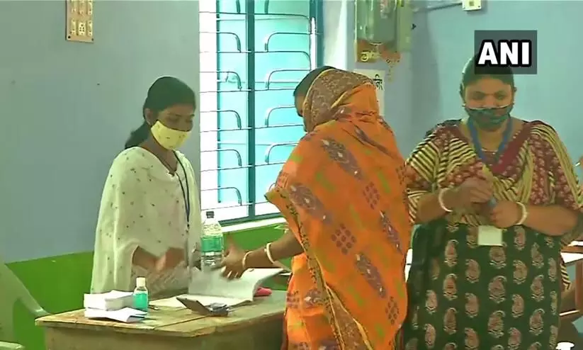 BJP worker found hanging in Nandigram party accuses TMC BJP worker found hanging in Nandigram party accuses TMC