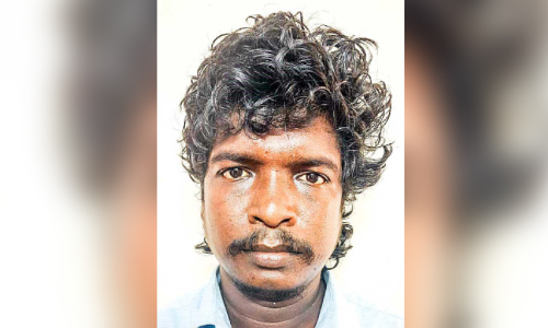 ബാ​ലി​ക​യെ പീ​ഡി​പ്പി​ക്കാ​ൻ ശ്ര​മി​ച്ച​യാ​ൾ പി​ടി​യി​ൽ