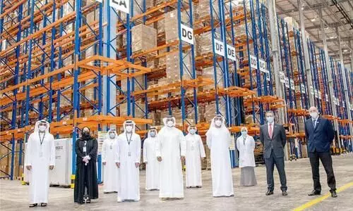 ലോ​ക​ത്തി​ലെ വ​ലി​യ കോ​വി​ഡ് വാ​ക്‌​സി​ൻ   സം​ഭ​ര​ണ​കേ​ന്ദ്രം അ​ബൂ​ദ​ബി​യി​ൽ