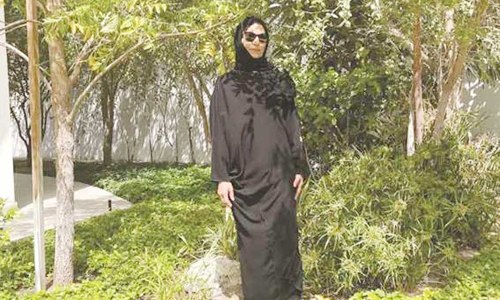 കൃഷിനന്മ പകർന്ന് ഖത്തർ യൂനിവേഴ്സിറ്റി മുൻവനിതാ പ്രസിഡൻറ് കൃഷിനന്മ പകർന്ന് ഖത്തർ യൂനിവേഴ്സിറ്റി മുൻവനിതാ പ്രസിഡൻറ്