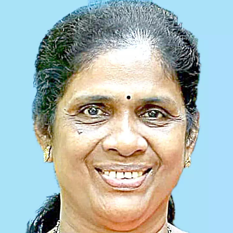 ആ​നി ജോ​സ​ഫ്