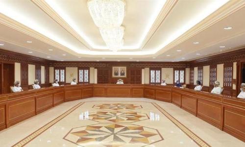 സന്ദർശന വിസക്കാർക്ക്​ ഒമാനിൽ   പ്രവേശനവിലക്ക്​