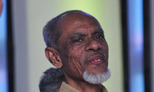 ലളിതമായ ജീവിതത്തിലൂടെ എല്ലാവരേയും ആകർഷിച്ച വ്യക്​തിത്വം -ആസാദ്​ മൂപ്പൻ