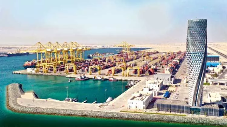 തു​റ​മു​ഖ ച​ര​ക്കു​നീ​ക്ക​ത്തി​ൽ ഗ​ണ്യ​മാ​യ വ​ർ​ധ​ന