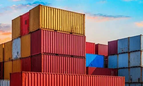 കോ​വി​ഡ്​ കാ​ല​ത്ത് തു​റ​മു​ഖ​ ക​ണ്ടെ​യ്​​ന​റു​ക​ളു​ടെ എ​ണ്ണ​ത്തി​ൽ വ​ർ​ധ​ന​