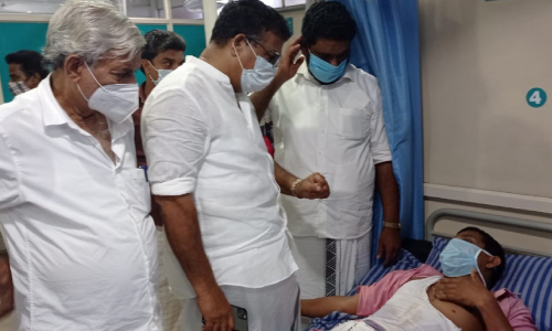 parakkal abdulla visits injured udf workers