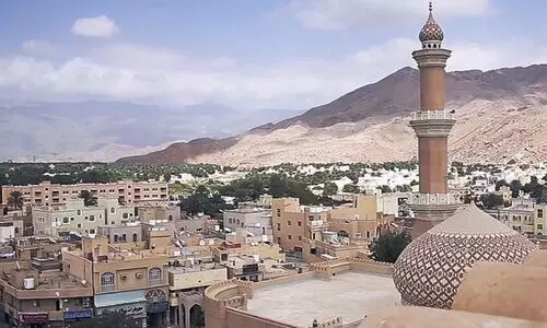 ഒമാനിൽ സന്ദർശന വിസയിലുള്ളവരുടെ പ്രവേശന വിലക്ക് നാളെ മുതൽ പ്രാബല്യത്തിൽ