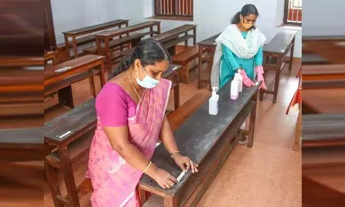 എസ്​.എസ്​.എൽ.സി, പ്ലസ്​ ടു പരീക്ഷ:  പ്രവേശനം പ്രധാന കവാടത്തിലൂടെ മാത്രം, മാനദണ്ഡങ്ങൾ കർശനം