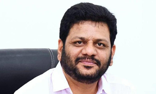 ഡി.സി.സി പ്രസിഡൻറ്​ സ്ഥാനം പോക്കറ്റിൽനിന്ന്​ എടുത്ത്​ നൽകുന്നതല്ല – വി.കെ. ശ്രീകണ്ഠൻ