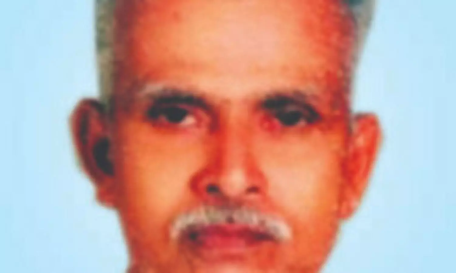 കോ​വി​ഡ് ബാ​ധി​ച്ച് മ​രി​ച്ചു