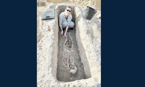 ബഹ്​റൈ​െൻറ പൗരാണിക ചരിത്രത്തിന്​ കൂടുതൽ തെളിവുകൾ: ടൈ​ലോ​സ്​ കാ​ല​ഘ​ട്ട​ത്തി​ലെ ശ്​​മ​ശാ​നം ക​ണ്ടെ​ത്തി