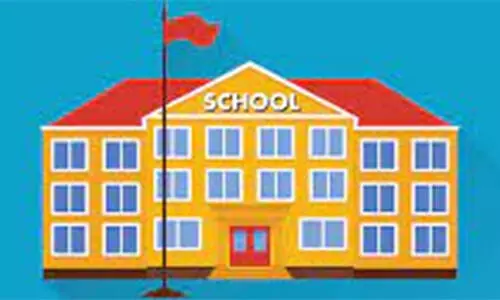 സ്വകാര്യ സ്​കൂളുകളുടെ ചൂഷണമെന്ന്​ രക്ഷിതാക്കളുടെ പരാതി