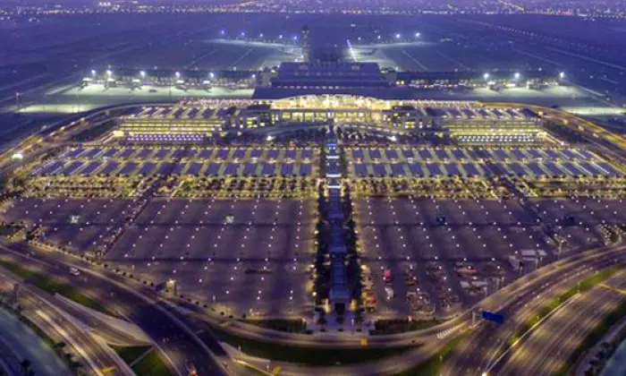 പ്രവേശന വിലക്ക്: പുതിയ തൊഴിൽ, ഫാമിലി ജോയിനിങ് വിസയുള്ളവർക്ക് ഇളവ് പ്രവേശന വിലക്ക്: പുതിയ തൊഴിൽ, ഫാമിലി ജോയിനിങ് വിസയുള്ളവർക്ക് ഇളവ്