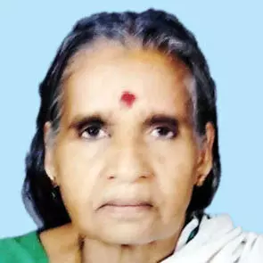 രാ​ധ മേ​ണ്ട​ൾ