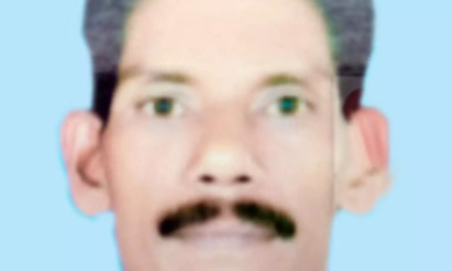 റോ​ഡ് മു​റി​ച്ചു​ക​ട​ക്ക​വെവാ​ഹ​നം   ഇ​ടി​ച്ചു മ​രി​ച്ചു