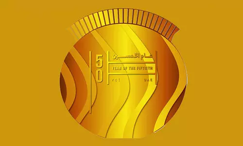 സു​വ​ർ​ണ​ജൂ​ബി​ലി സ്​​മ​ര​ണ​ക്കാ​യി മെ​ഡ​ലു​ക​ൾ പു​റ​ത്തി​റ​ക്കി