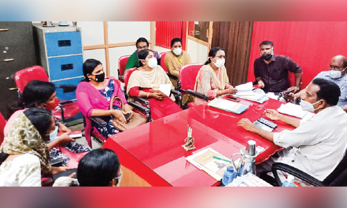 കുത്തിവെച്ച് തുരത്താം; വിവിധയിടങ്ങളിൽ കോവിഡ് വാക്സിനേഷൻ മെഗ ക്യാമ്പ്