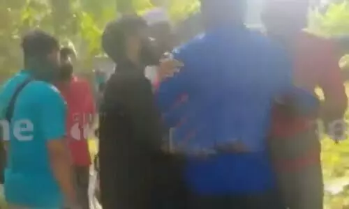 ക്ഷേത്ര പരിസരത്തെ ഷൂട്ടിങ് സംഘ്​പരിവാറുകാർ തടഞ്ഞു; ​അഞ്ചു പേർ അറസ്​റ്റിൽ