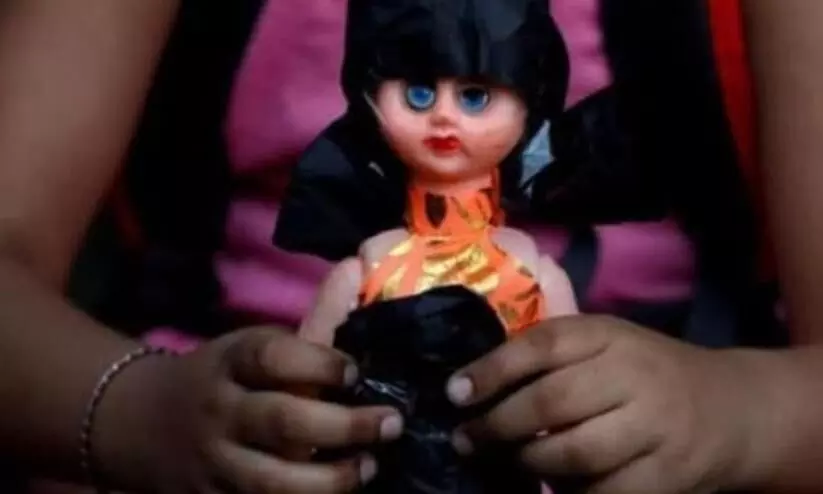 minor girl minor girl