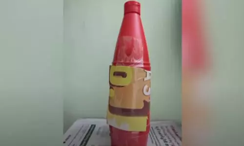 മാങ്ങാ ജ്യൂസിൽ കലർത്തിയ രണ്ടര കിലോ സ്വർണം പിടികൂടി