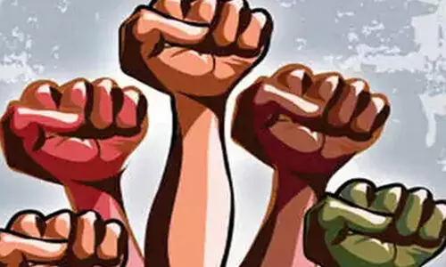 മനസു മാറണം, മനുഷ്യനാവണം... മുരുകൻ കാട്ടാക്കടയു​െട വിപ്ലവഗാനത്തിന്​ മറുഗാനം