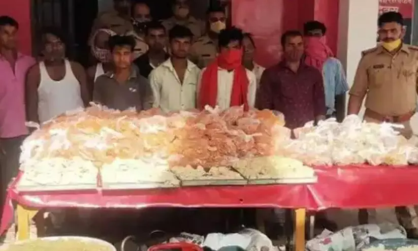 jalebi samosa seized