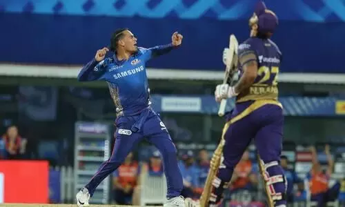 കൈയ്യിലിരുന്ന കളി കൊൽക്കത്ത കളഞ്ഞുകുളിച്ചു; എറിഞ്ഞുപിടിച്ചു മുംബൈ