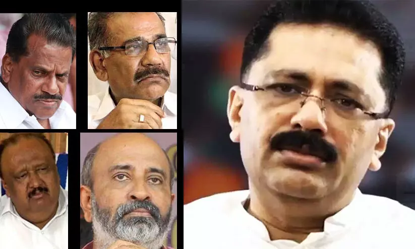 അഞ്ച്​ വർഷത്തിനിടെ രാജിവെച്ചത്​ അഞ്ച്​ മന്ത്രിമാർ; ജലീലിന്‍റെ പടിയിറക്കം ദിവസങ്ങൾ ബാക്കിനിൽക്കെ