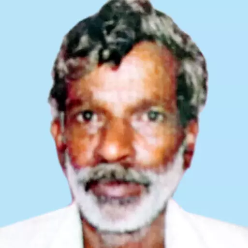 മ​ര​ക്കൊ​മ്പ് വെ​ട്ടു​ന്ന​തി​നി​ടെ കി​ണ​റ്റി​ൽ വീ​ണ് തൊ​ഴി​ലാ​ളി മ​രി​ച്ചു