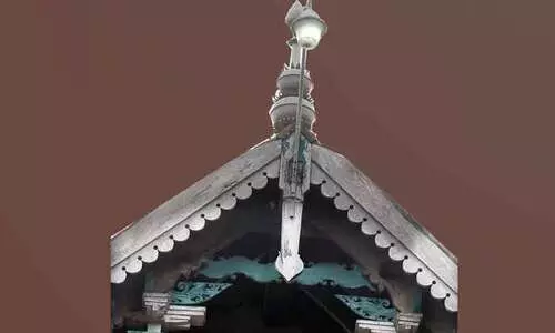 ആ മിനാര വെളിച്ചത്തിന് എന്തൊരായുസ്സ്