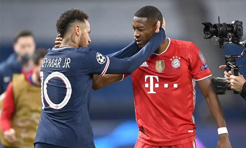 Neymar consoles Alaba Neymar consoles Alaba
