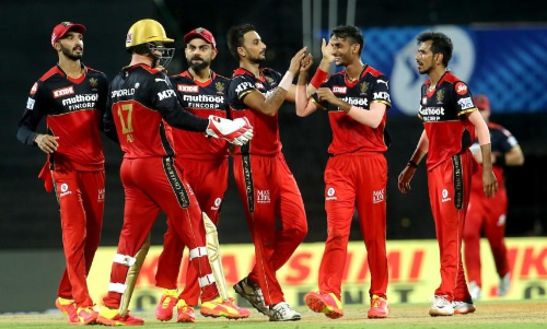 തോൽവി ഉറപ്പായിടത്ത്​ അപ്രതീക്ഷിത ജയം; ബാംഗ്ലൂർ- ഹൈദരാബാദ്​ ഐ.പി.എൽ മത്സരത്തിൽ ഒത്തുകളിയോ?