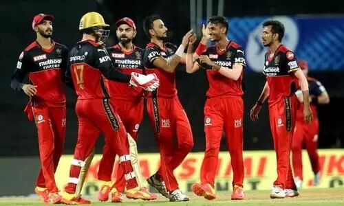 തോൽവി ഉറപ്പായിടത്ത്​ അപ്രതീക്ഷിത ജയം; ബാംഗ്ലൂർ- ഹൈദരാബാദ്​ ഐ.പി.എൽ മത്സരത്തിൽ ഒത്തുകളിയോ?