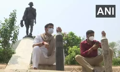 Madhya Pradesh Congress MLAs staged dharna over shortage of medical oxygen