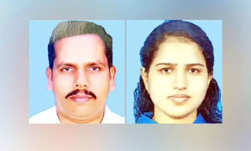 ടാങ്കർ ലോറി​യിടിച്ച്​ അച്ഛനും മകളും മരിച്ചു