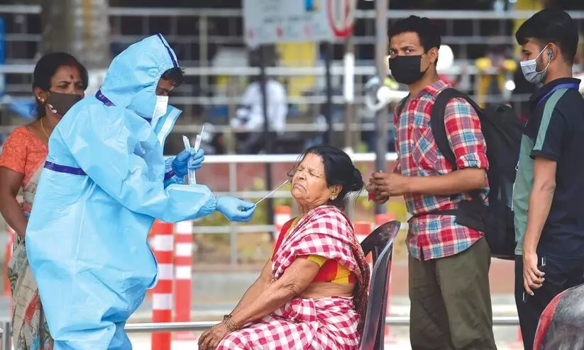 കോവിഡ്: കർണാടകയിൽ റെക്കോഡ് കുതിപ്പ്; ഒറ്റദിനം 14,738 കേസ്; 66 മരണം കോവിഡ്: കർണാടകയിൽ റെക്കോഡ് കുതിപ്പ്; ഒറ്റദിനം 14,738 കേസ്; 66 മരണം