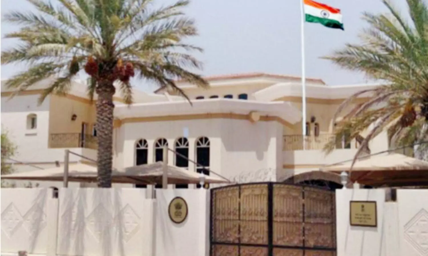 കോ​വി​ഡ്​ പ്ര​തി​രോ​ധ പോ​രാ​ളി​ക​ൾ​ക്ക്​ അം​ഗീ​കാ​രം: ഇ​ന്ത്യ​ൻ ആ​രോ​ഗ്യ പ്ര​വ​ർ​ത്ത​ക​ർ​ക്ക്​ എം​ബ​സി സേ​വ​ന​ത്തി​ന്​ പ്ര​ത്യേ​ക സം​വി​ധാ​നം