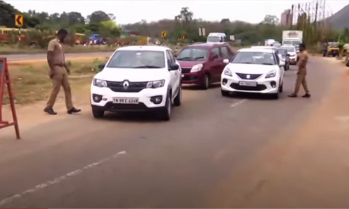 വാളയാറിൽ പരിശോധന കർശനമാക്കി തമിഴ്നാട്; ഇ-പാസ് നിർബന്ധം