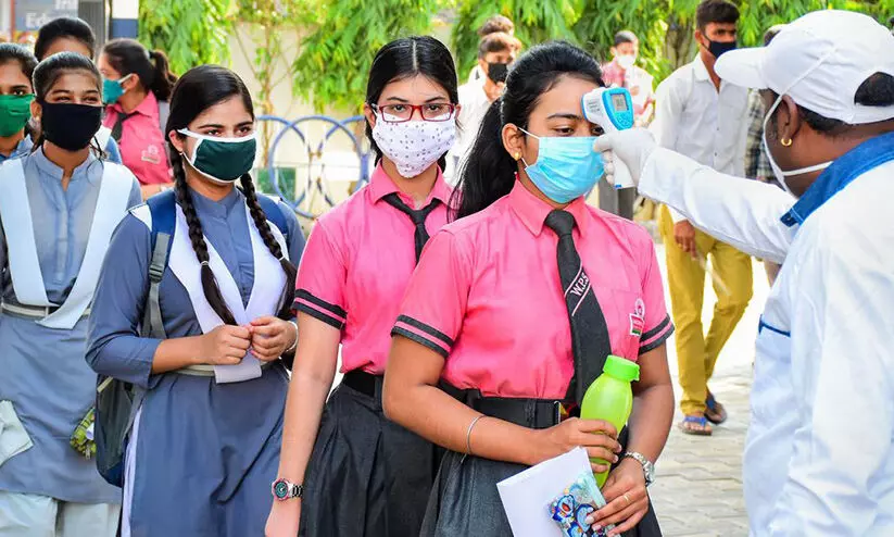 സി.ബി.എസ്.ഇ പരീക്ഷ മാറ്റൽ: രക്ഷിതാക്കൾക്ക് ആശങ്ക